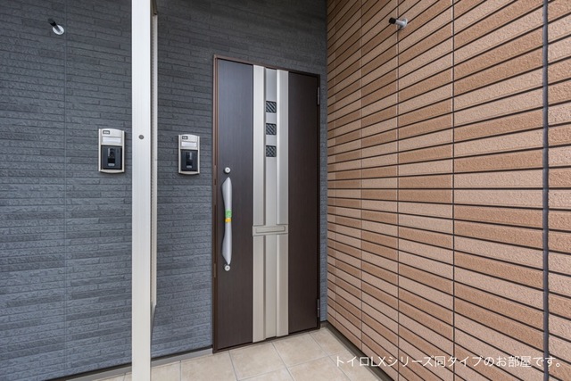 15/27 エントランス