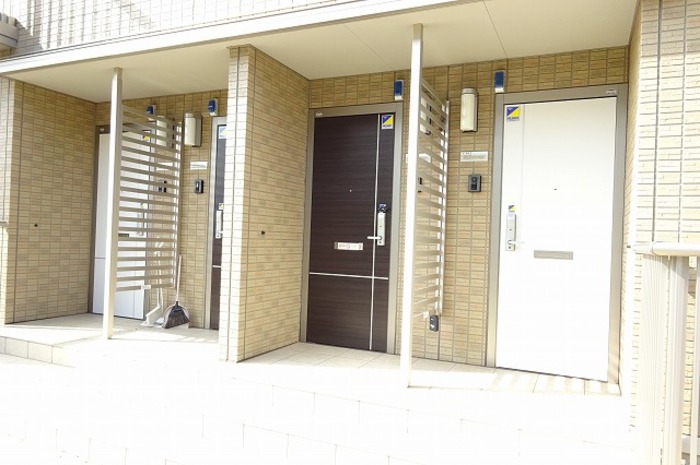 2/4 エントランス