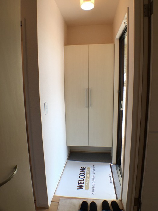 5/28 玄関