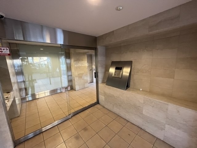 4/8 エントランス