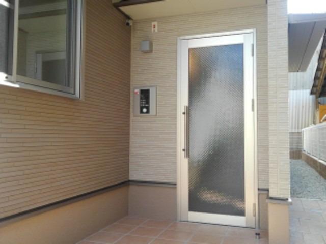 14/20 エントランス