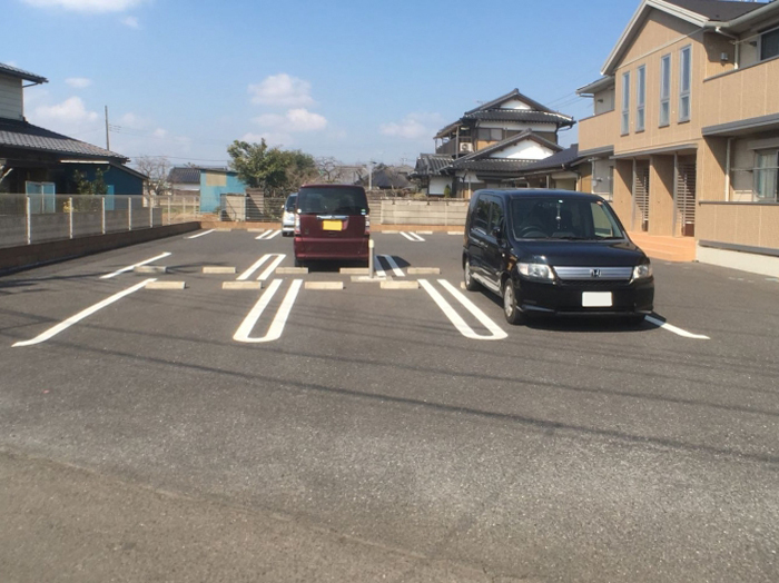 20/26 駐車場