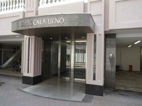 2/3 エントランス