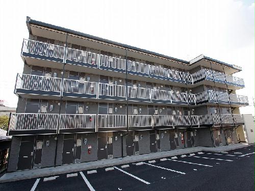 24/30 エントランス