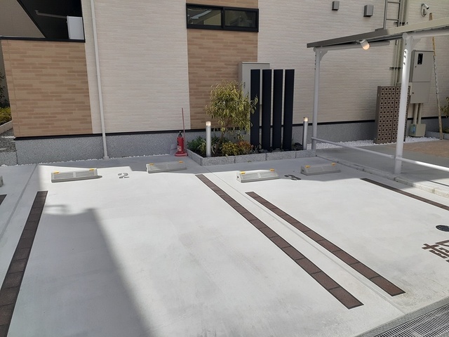 2/8 駐車場