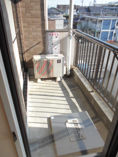 20/28 バルコニー