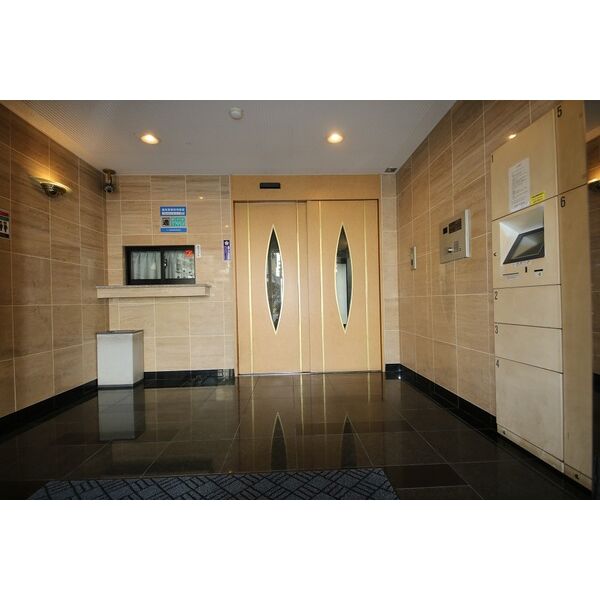 8/13 エントランス