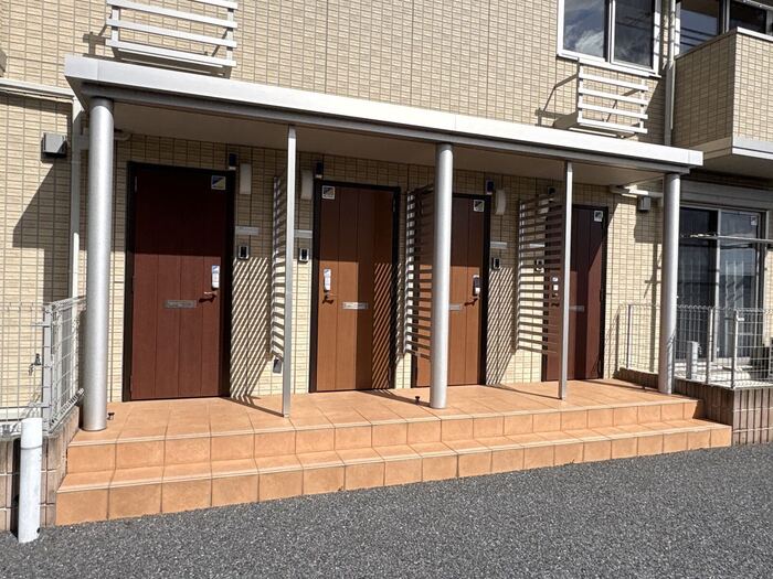 2/5 エントランス