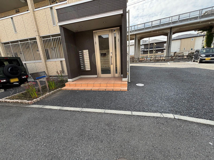 2/6 エントランス