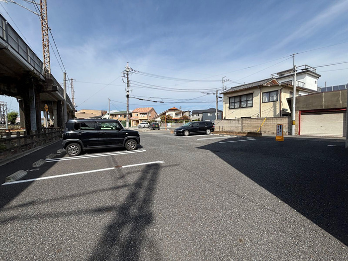 20/23 駐車場