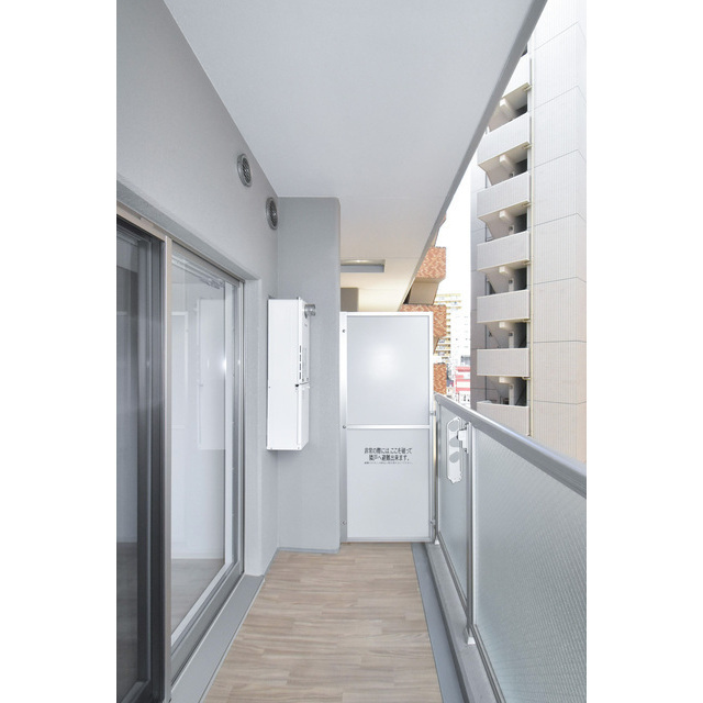 18/30 バルコニー