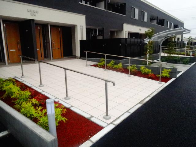 22/29 エントランス