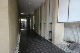 3/3 エントランス