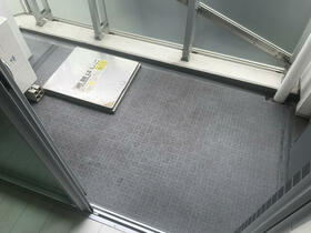 13/16 バルコニー