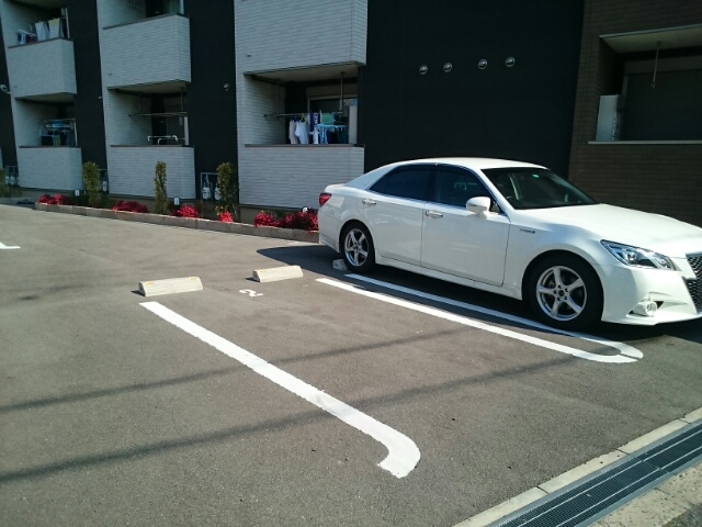 14/20 駐車場