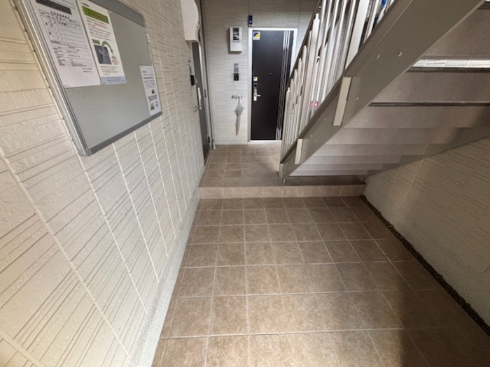 19/21 エントランス