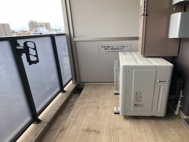 26/30 バルコニー