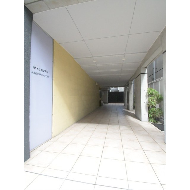 6/6 エントランス