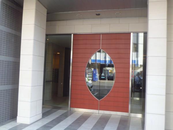 3/4 エントランス