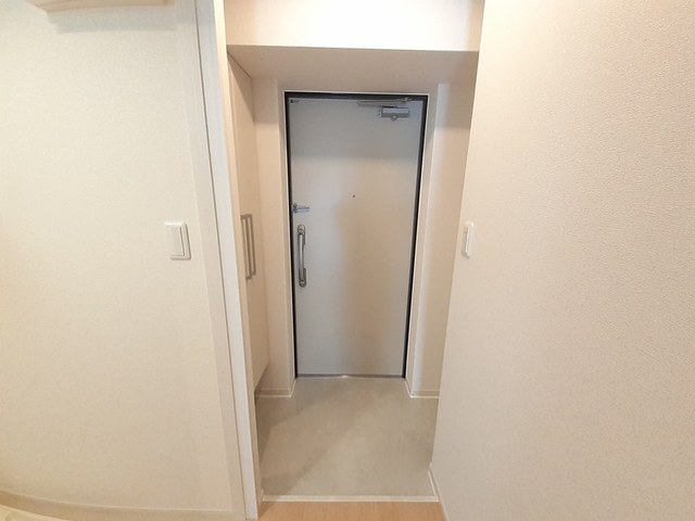 5/20 玄関