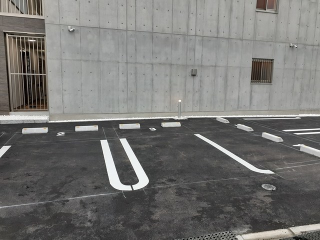 14/20 駐車場