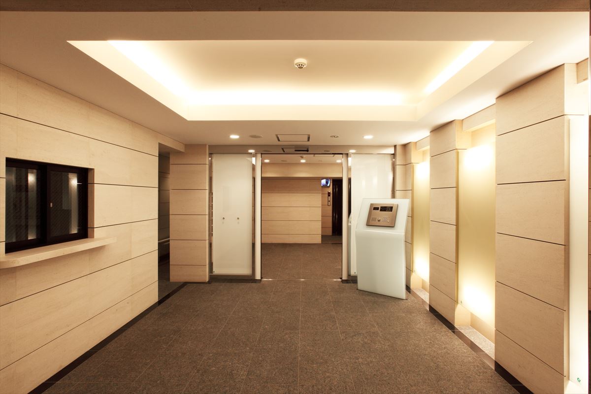 25/25 エントランス