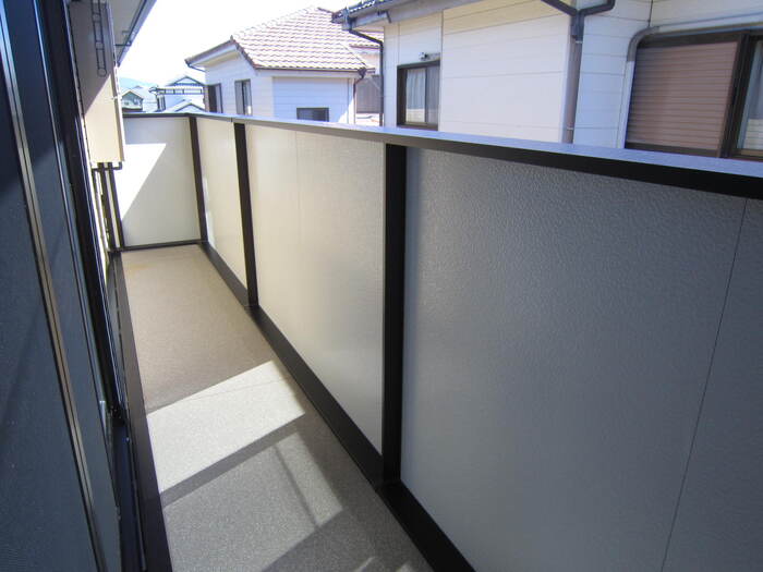 16/23 バルコニー