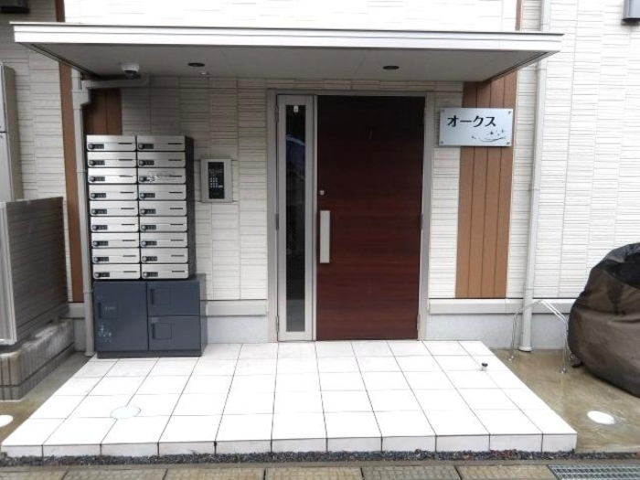 14/26 エントランス