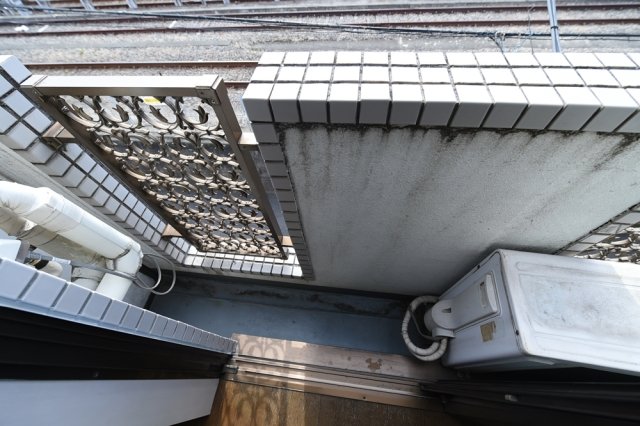 15/23 バルコニー