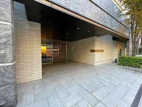 ライオンズ北浦和ステーションレジデンスエントランス