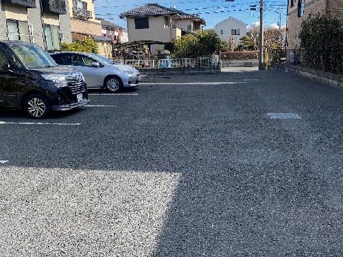 14/21 駐車場