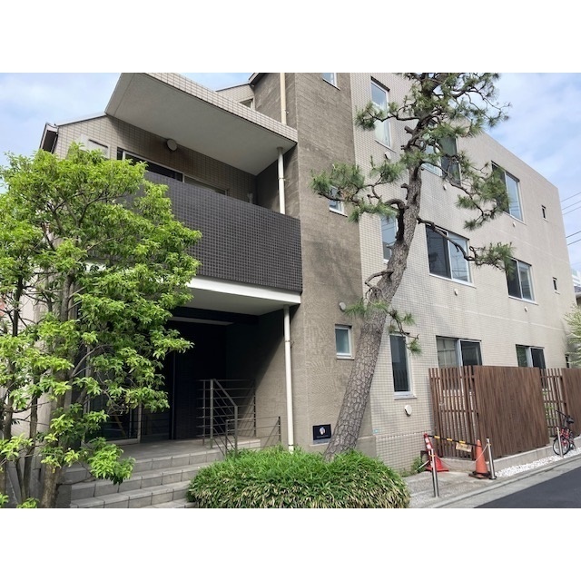 1/8 外観