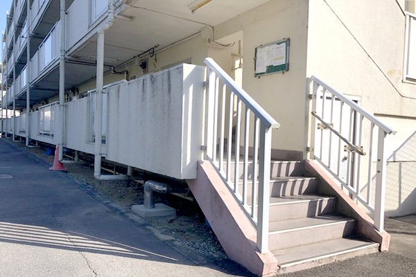 14/16 エントランス