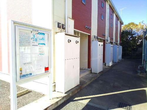 13/23 エントランス