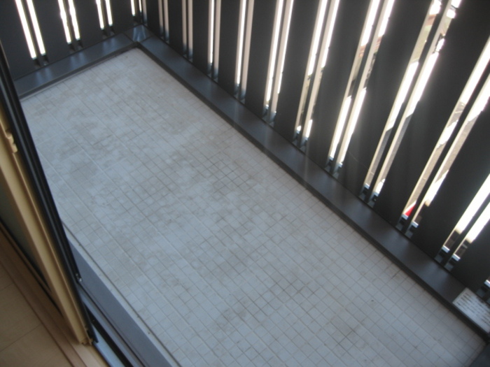 14/20 バルコニー