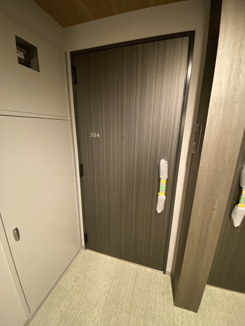 22/30 玄関