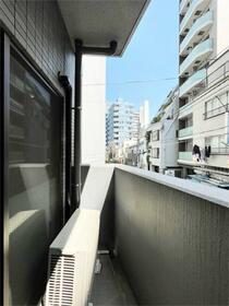 13/23 バルコニー