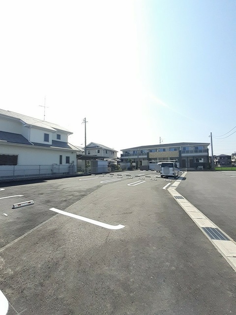 2/10 駐車場