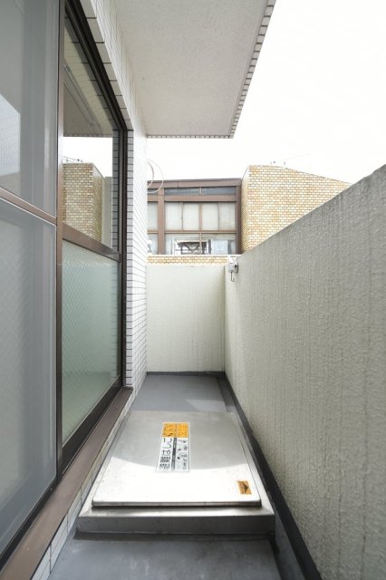 14/23 バルコニー