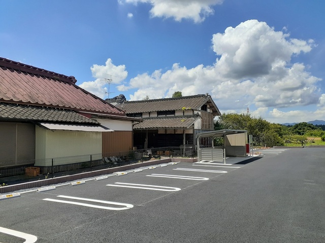14/20 駐車場