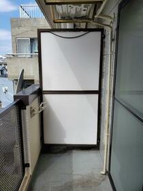 14/16 バルコニー