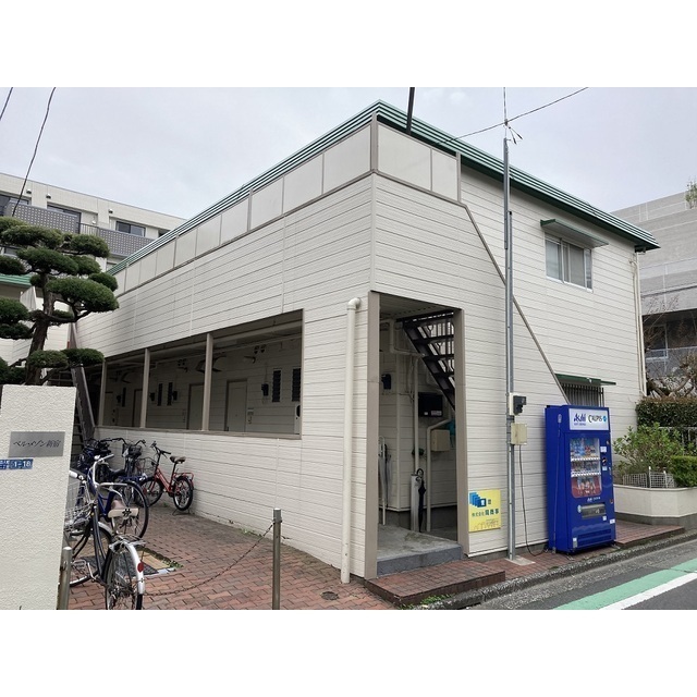 4/4 エントランス