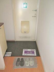 2/2 エントランス