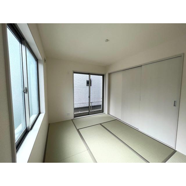 13/23 バルコニー