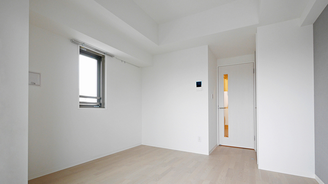 13/28 リビング/ダイニング