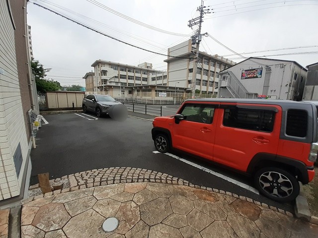 14/20 駐車場