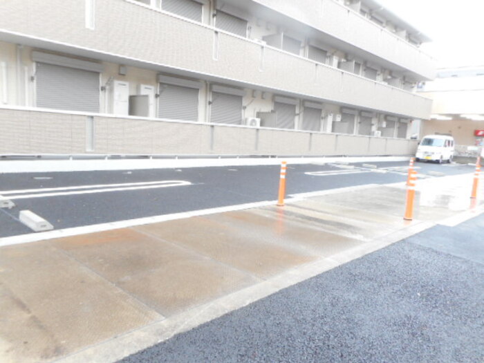 3/5 駐車場
