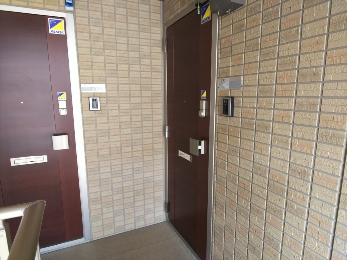 19/29 エントランス