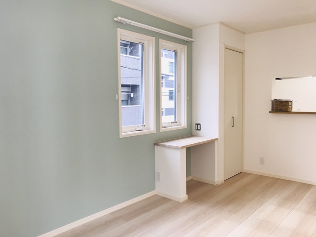 13/29 リビング/ダイニング