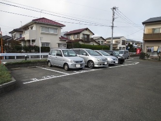 13/20 駐車場